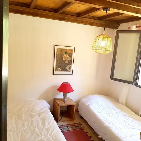 Maison Confortable Avec Piscine A