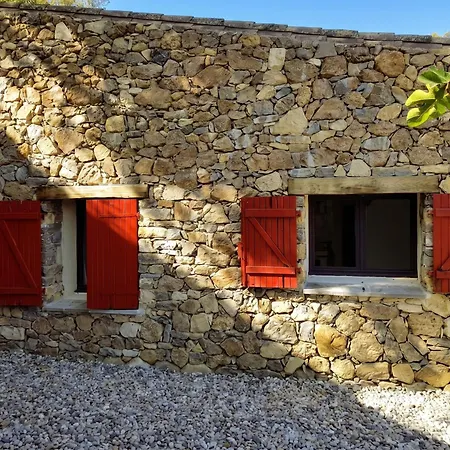 Maison Confortable Avec Piscine à Casa vacanze