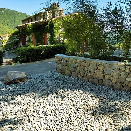 Maison Confortable Avec Piscine à Casa vacanze
