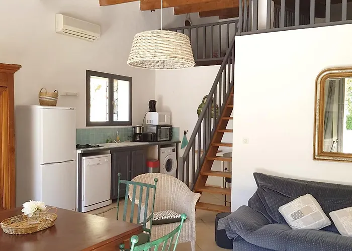 Maison Confortable Avec Piscine A Nyaraló *